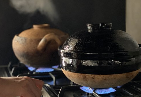 How to season your Donabe (Clay pot)