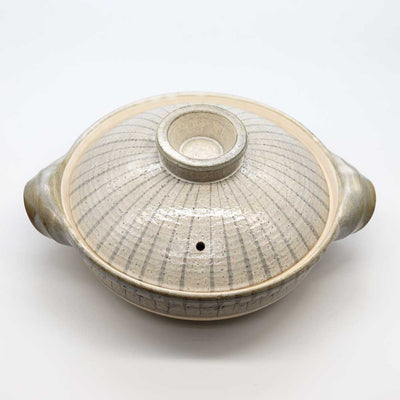 NAGATANIEN IGA Donabe 2-4 People 26.5cm TOKUSA Pattern Clay Pot